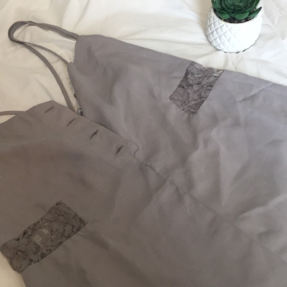 Romper - Picture 2 of 4